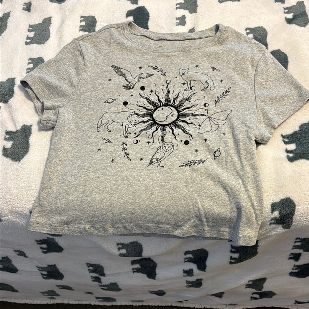 Woman’s cropped Graphic T-Shirt